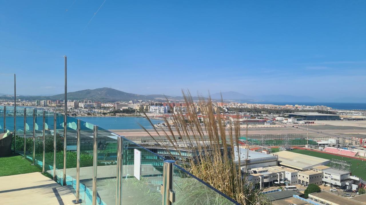 Ocean Spa Plaza Resort Apartment Gibraltar Exterior photo