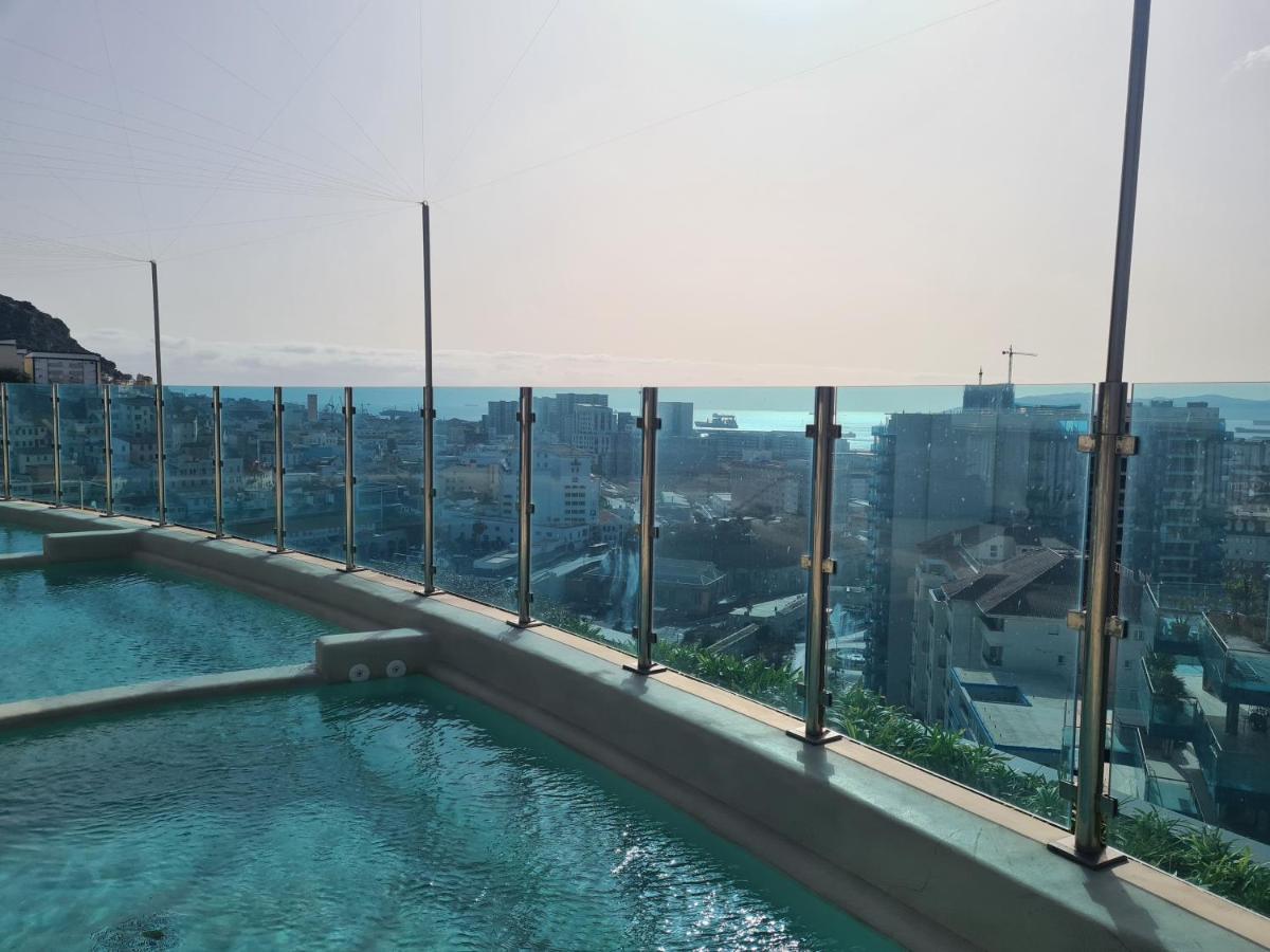 Ocean Spa Plaza Resort Apartment Gibraltar Exterior photo